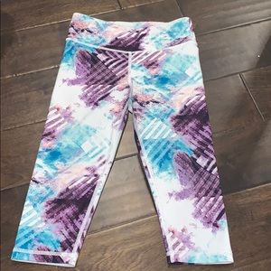 NWOT DSG Multi color capris